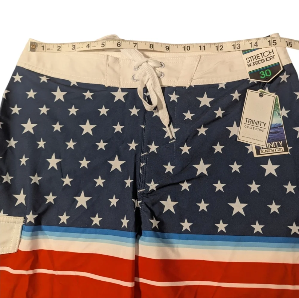 Trinity Stretch Board Shorts With American Flag Design Size 30